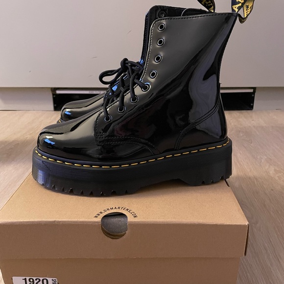 Dr. Martens Black Jadon Boots 7.5W - Picture 3 of 4